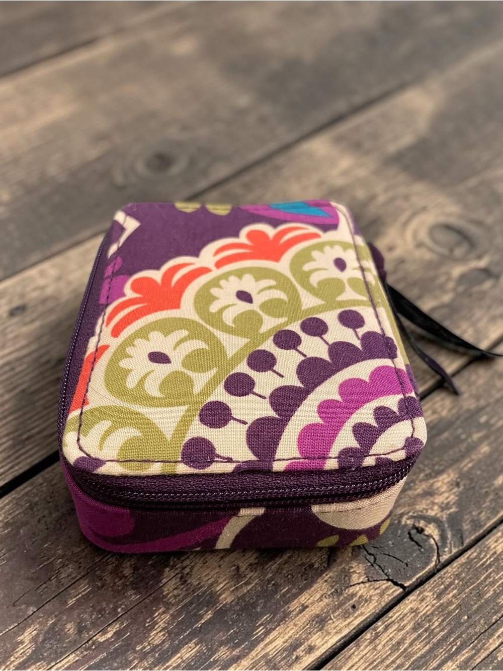 Vera Bradley Plum Crazy
Travel Pill Case Organizer 7-
Day Medicine Holder